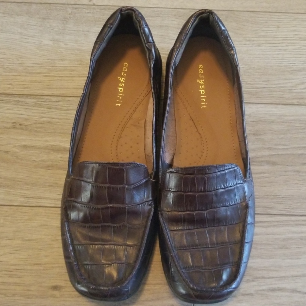 Brown flats